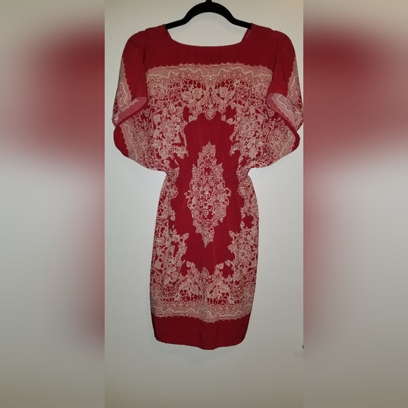 Red Dress - Picture 1 of 3